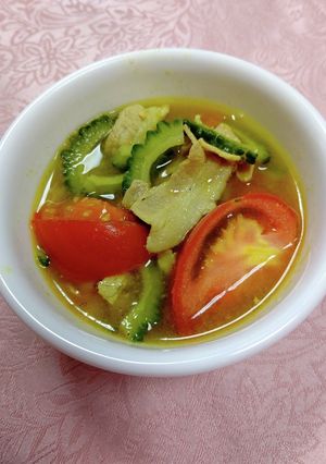 豚バラ肉のトマトカレー粉入り豚汁-レシピのメイン写真
