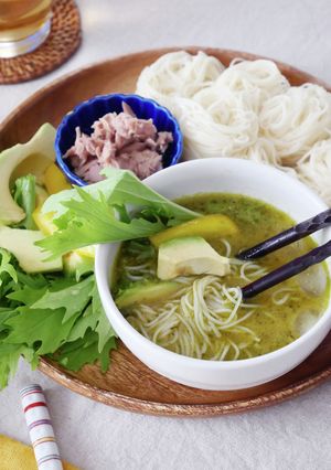 バジルペースと麺つゆのバジルそうめん-レシピのメイン写真