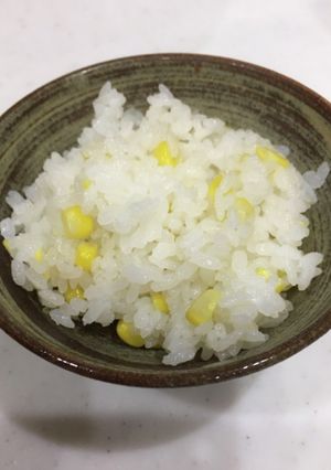 コーンで炊き込みご飯♪♪♪-レシピのメイン写真