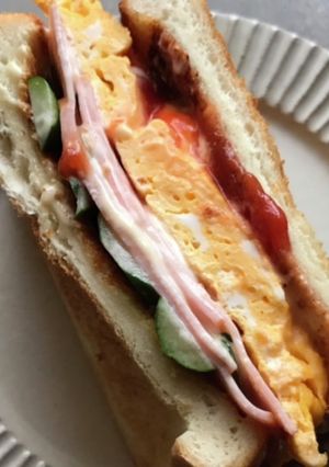 玉子焼きとハムのサンドイッチ-レシピのメイン写真
