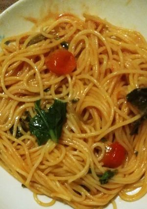 小松菜トマトパスタ-レシピのメイン写真