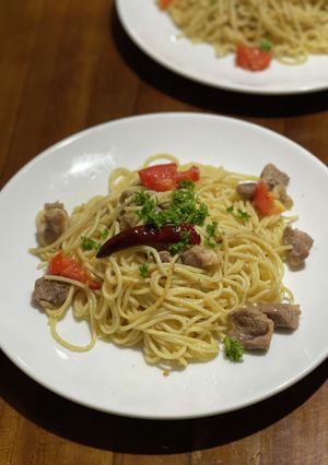 豚肉と塩トマトのペペロンチーノ風♪-レシピのメイン写真