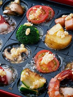 たこ焼き器でアヒージョ-レシピのメイン写真