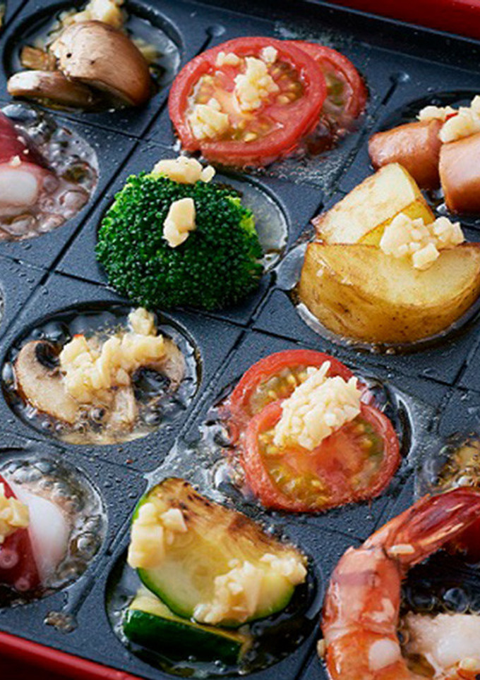 たこ焼き器でアヒージョ-レシピのメイン写真