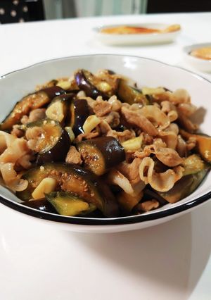 茄子と豚肉のニンニクオイスター炒め♪-レシピのメイン写真