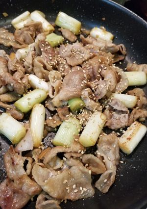 香ばしい！白ねぎと豚肉炒め-レシピのメイン写真