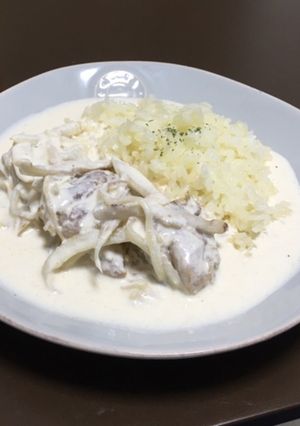 フリカッセ(鶏肉のクリーム煮)-レシピのメイン写真