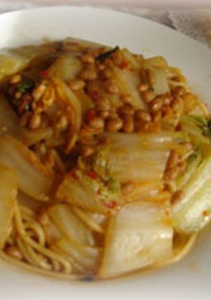 白菜と納豆の激辛!?キムチ風パスタ-レシピのメイン写真