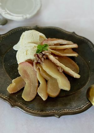 ＜親子レシピ＞りんごの甘煮　アイス添え-レシピのメイン写真