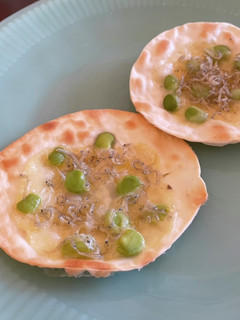 ジャコと枝豆のぎょうざの皮ミニピザ-レシピのメイン写真