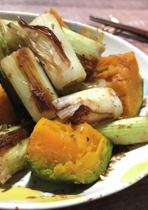 焼きネギとカボチャの塩麹ナンプラー和え-レシピのメイン写真