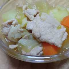 รูปของ 何食べ☆シロさんの塩肉じゃが