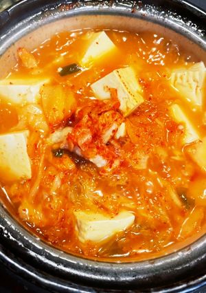 簡単・土鍋で作る豆腐チゲ鍋風-レシピのメイン写真