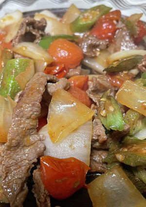 農家のミニトマトと夏野菜の牛肉炒め-レシピのメイン写真