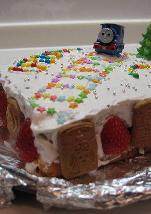 2歳のお誕生日ケーキ　★トーマス編★-レシピのメイン写真
