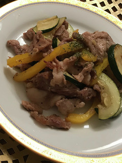 夏野菜⭐︎牛肉とパプリカズッキーニ炒め♪-レシピのメイン写真