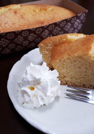 材料4つだけ☆生クリームパウンドケーキ-レシピのメイン写真