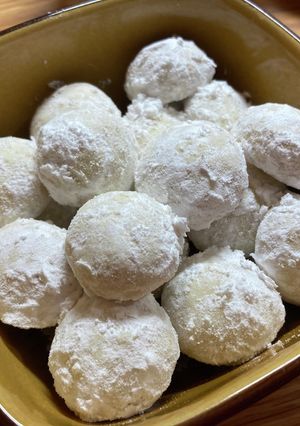 APなし.ᐟ.ᐟ簡単スノーボールクッキー-レシピのメイン写真