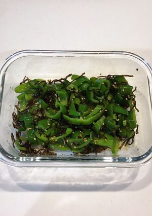 レンジで簡単♪塩昆布の無限ピーマン-レシピのメイン写真