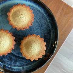 A picture of 焦がしバターのおいしいフィナンシェ.