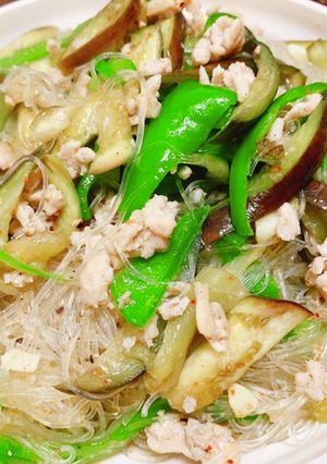 たっぷり野菜と鶏挽肉の春雨ペペロンチーノ-レシピのメイン写真