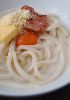 Wチーズのカルボナーラうどん-レシピのメイン写真