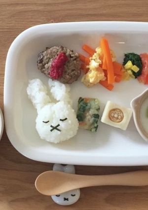 離乳食後期♪ミッフィープレート献立！-レシピのメイン写真