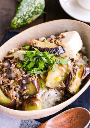 茄子と豆腐の♪旨味たっぷり塩マーボー丼-レシピのメイン写真