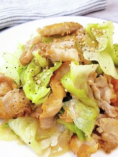 豚バラとシャキシャキレタスの塩レモン炒め-レシピのメイン写真