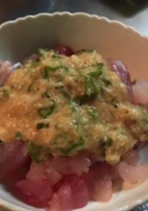 マグロの刺身の長芋オクラ乗せ-レシピのメイン写真