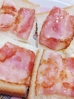 ベーコンのせただけパン-レシピのメイン写真