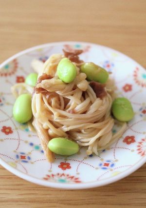 パスタ風！えのきと枝豆の梅バタゲッティ-レシピのメイン写真