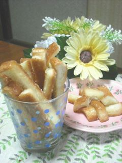 チンして作る♪パン耳でミルキーかりんとう-レシピのメイン写真