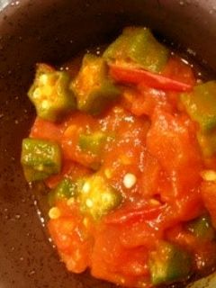 オクラとトマトのカレー炒め煮-レシピのメイン写真
