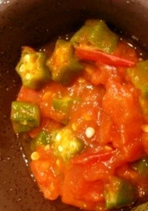 オクラとトマトのカレー炒め煮-レシピのメイン写真