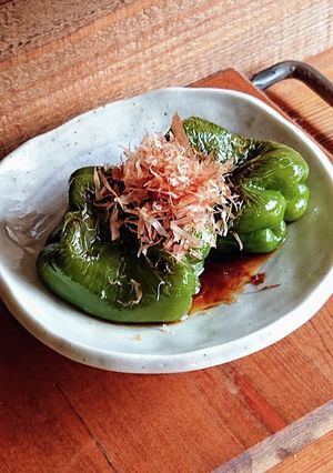 あと一品★ピーマンの丸焼き-レシピのメイン写真