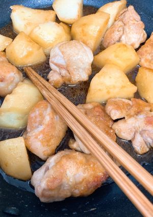 鶏肉とじゃがいものニンニク照り焼き-レシピのメイン写真