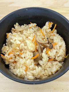 我が家のきのこ炊き込みご飯-レシピのメイン写真