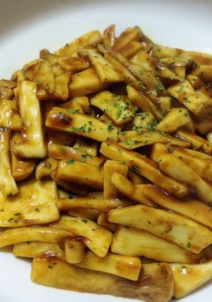 簡単おかず:エリンギニンニクバター炒め-レシピのメイン写真