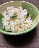 シャケとわかめの炊き込みご飯