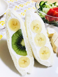バナナとキウイのフルーツサンド-レシピのメイン写真