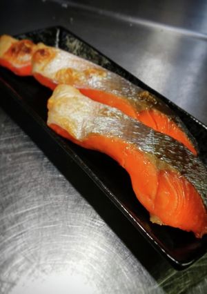 甘塩鮭の焼き物\❨(@≧↺≦@)❩ノ-レシピのメイン写真