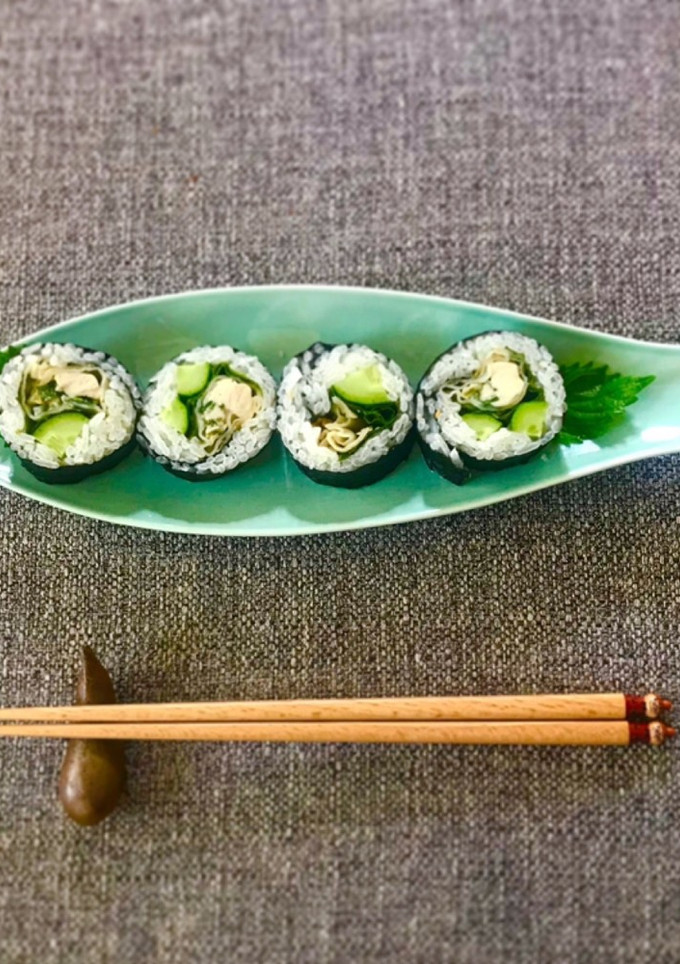 余った棒餃子で簡単巻き寿司♪-レシピのメイン写真