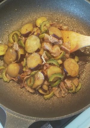 ゴーヤのピリ辛味噌炒め-レシピのメイン写真