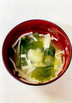 じゃがいも えのき わかめの味噌汁^^-レシピのメイン写真