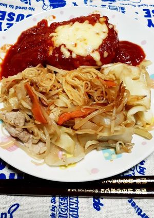 糖質0麺と大豆ハンバーグのワンプレート。-レシピのメイン写真