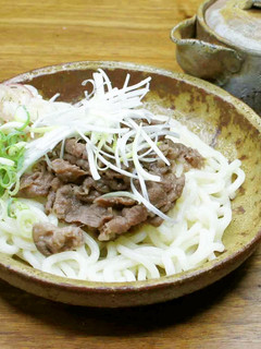すき焼き風冷やしぶっかけうどん-レシピのメイン写真