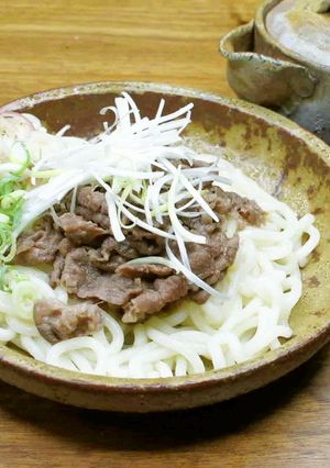 すき焼き風冷やしぶっかけうどん-レシピのメイン写真