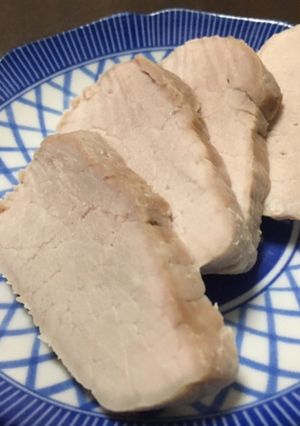 シンプルな豚もも肉のハム-レシピのメイン写真