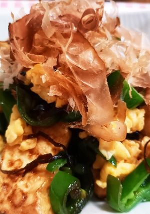 厚揚げとピーマンの塩昆布チャンプルー-レシピのメイン写真